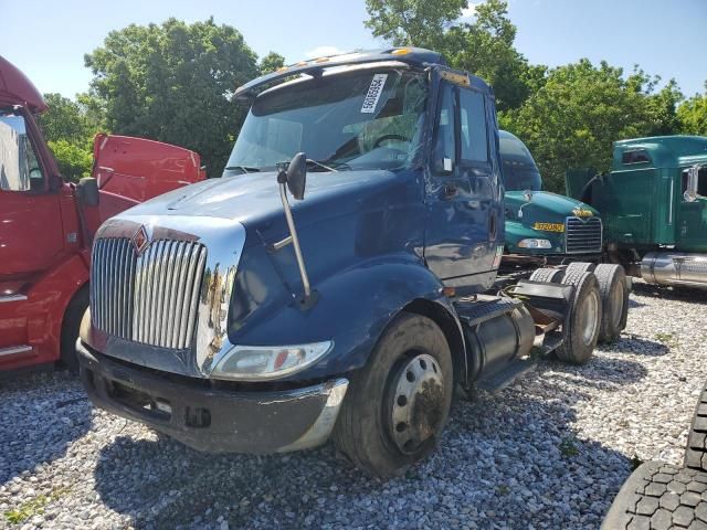 2004 International 8000 8600