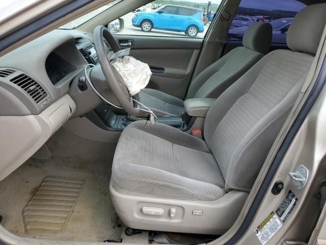 2005 Toyota Camry LE