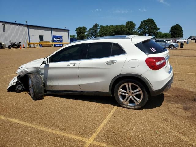 2016 Mercedes-Benz GLA 250