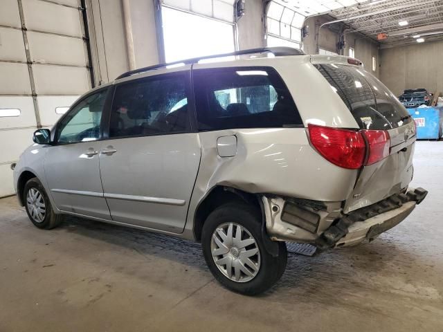 2008 Toyota Sienna CE