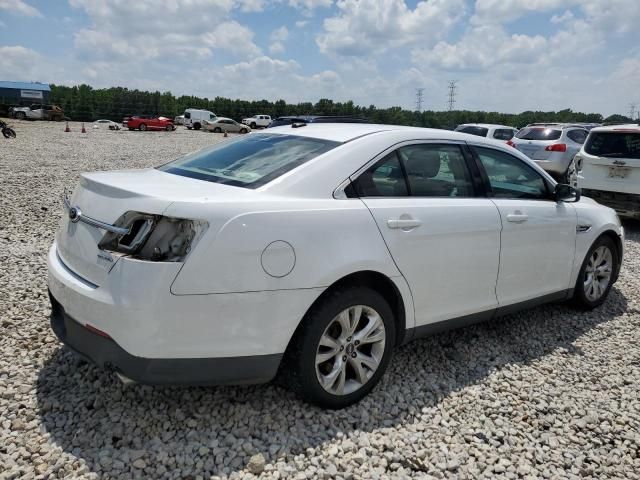 2013 Ford Taurus SE