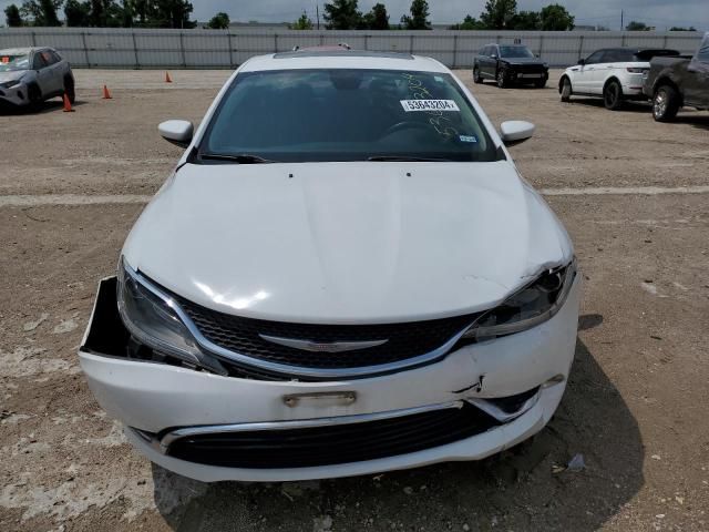 2016 Chrysler 200 Limited