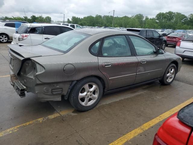 2003 Ford Taurus SE