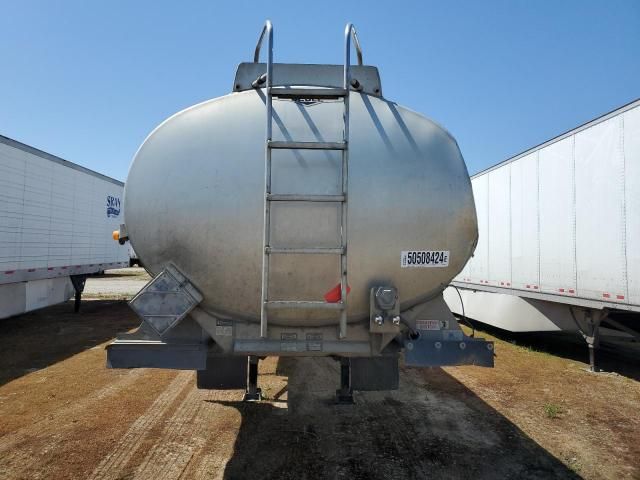 2003 Beal Tanker