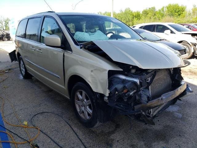 2011 Chrysler Town & Country Touring