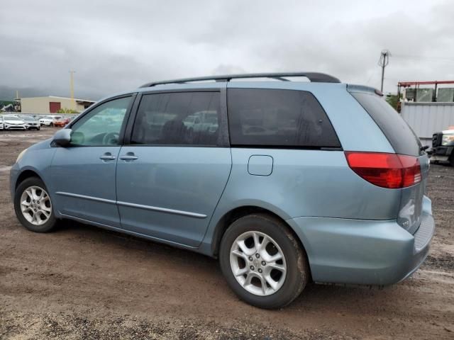 2004 Toyota Sienna XLE