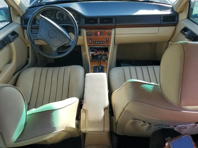 1993 Mercedes-Benz 300 D