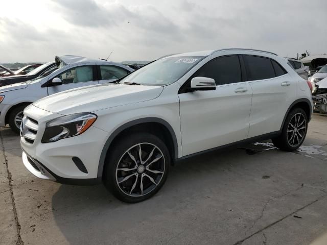 2015 Mercedes-Benz GLA 250