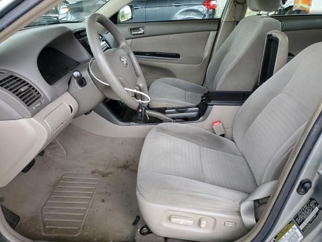 2005 Toyota Camry LE