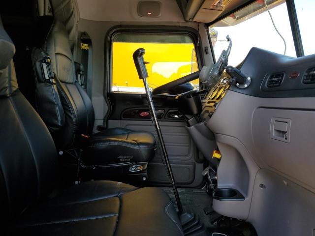 2015 Peterbilt 386