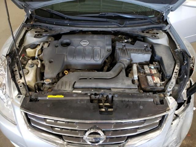 2010 Nissan Altima Base