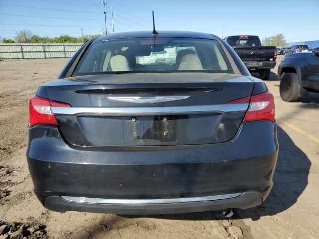 2012 Chrysler 200 Touring