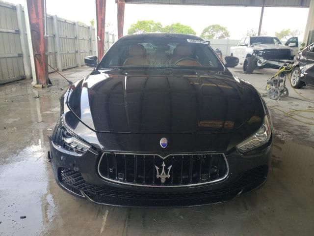 2017 Maserati Ghibli Luxury