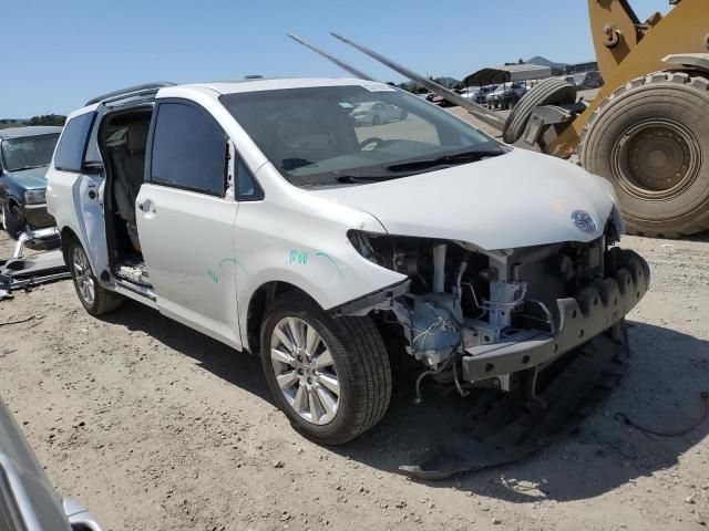 2011 Toyota Sienna XLE