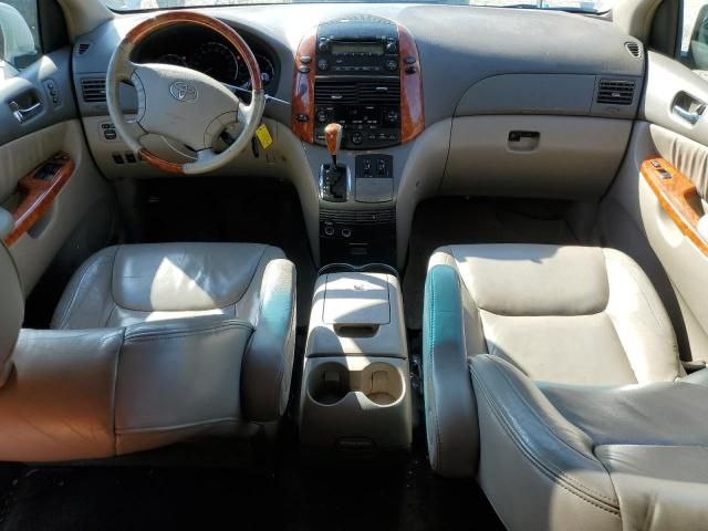 2006 Toyota Sienna XLE