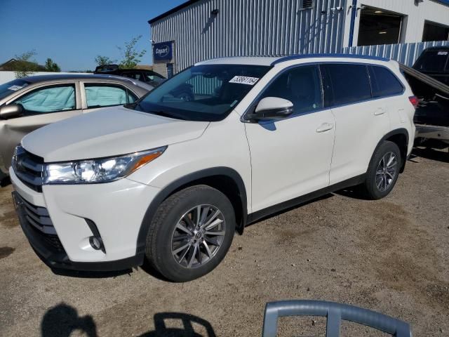 2019 Toyota Highlander SE