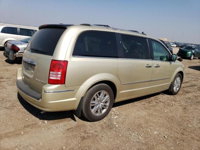 2010 Chrysler Town & Country Limited