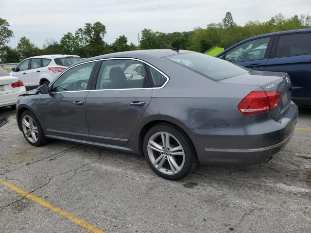 2012 Volkswagen Passat SEL