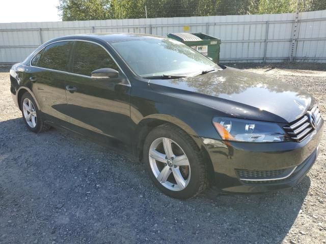 2014 Volkswagen Passat SE