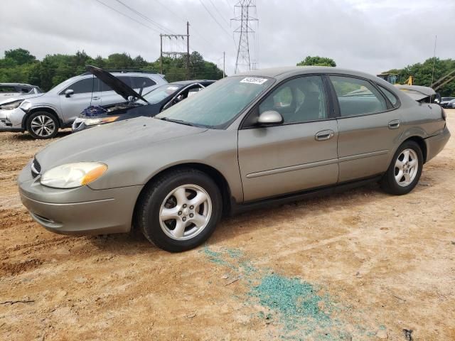 2003 Ford Taurus SE