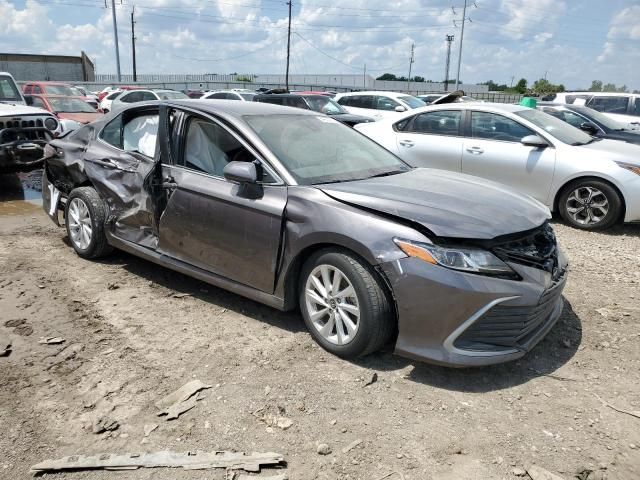 2022 Toyota Camry LE