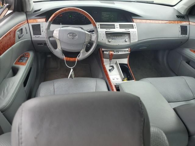 2005 Toyota Avalon XL