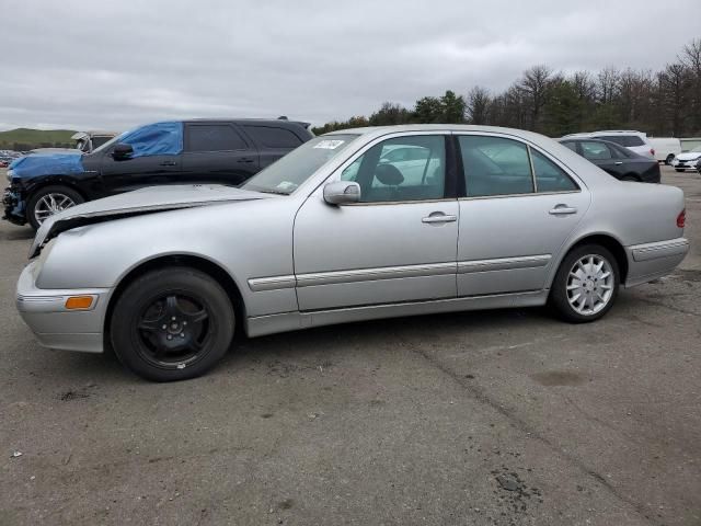 2000 Mercedes-Benz E 320 4matic