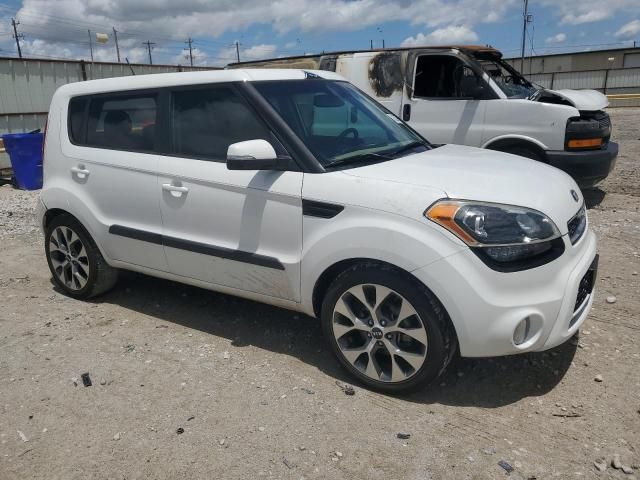 2013 KIA Soul +