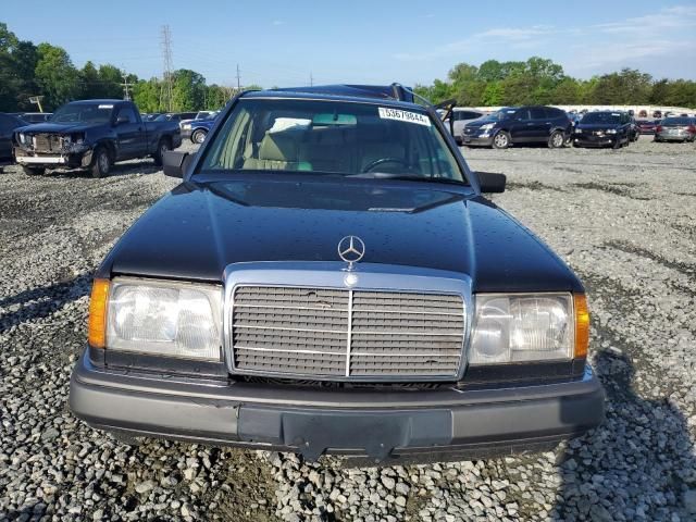 1993 Mercedes-Benz 300 D