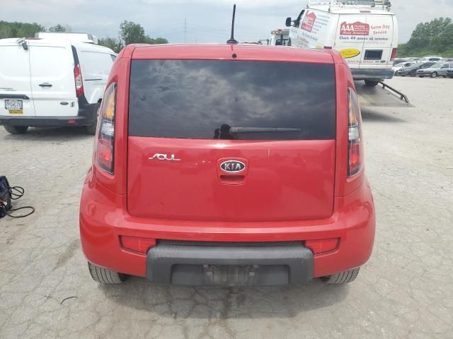 2011 KIA Soul +