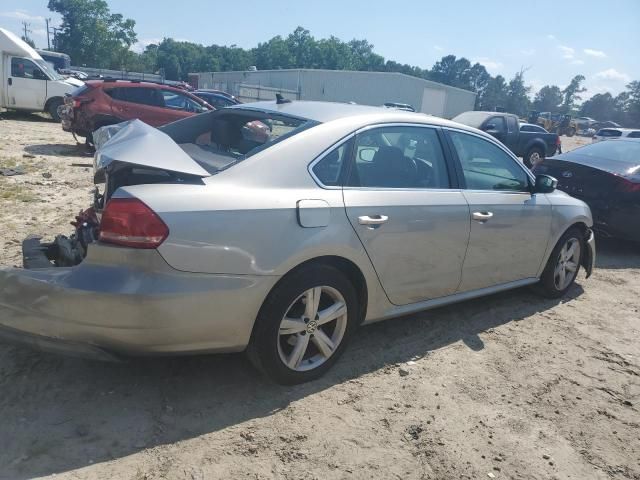 2013 Volkswagen Passat SE