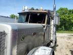 2004 Peterbilt 379