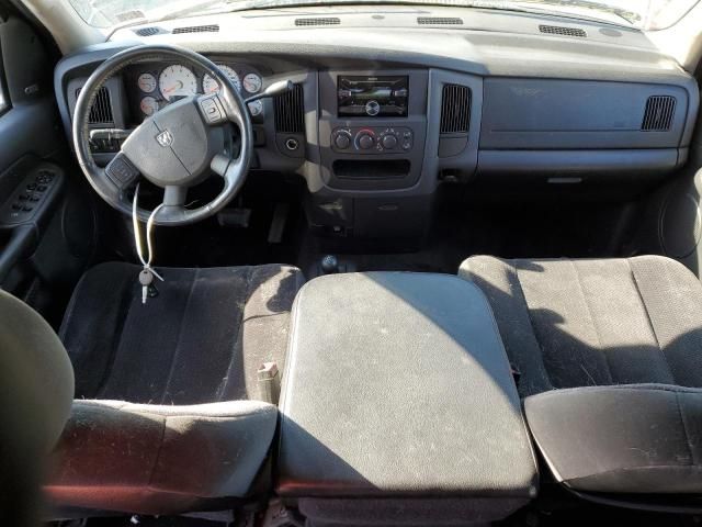 2004 Dodge RAM 1500 ST