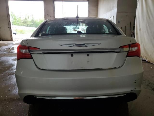 2012 Chrysler 200 Touring