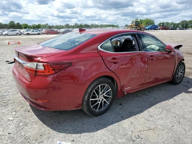 2018 Lexus ES 300H