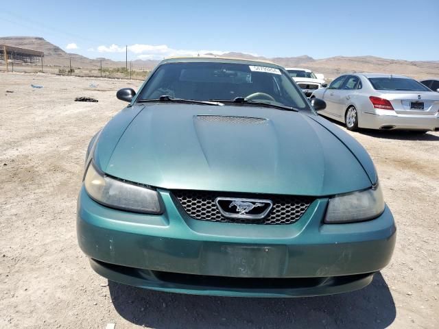 2001 Ford Mustang