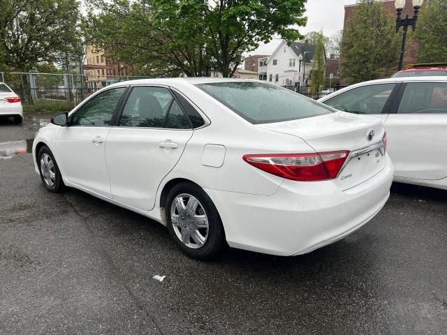 2015 Toyota Camry Hybrid