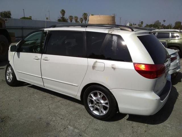 2004 Toyota Sienna XLE