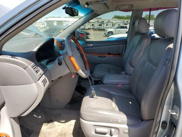 2006 Toyota Sienna XLE