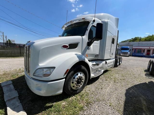 2018 Peterbilt 579