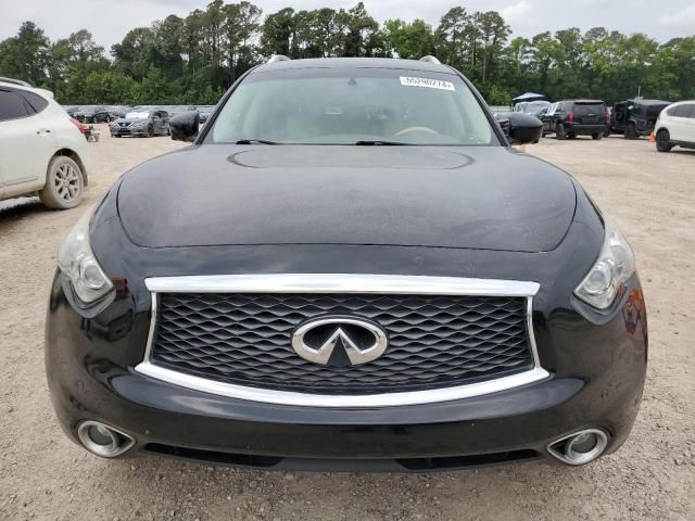 2017 Infiniti QX70