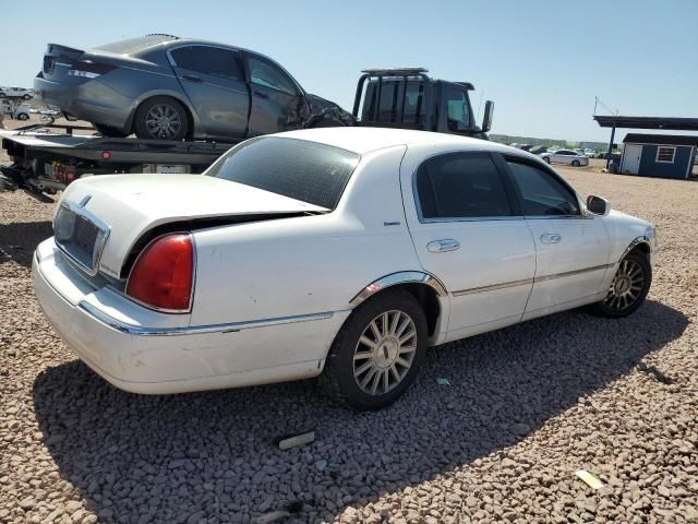 2003 Lincoln Town Car Executive