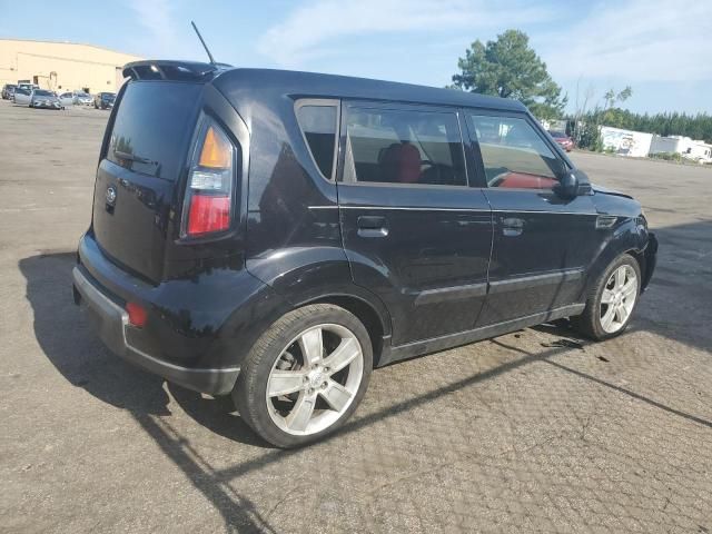 2010 KIA Soul +