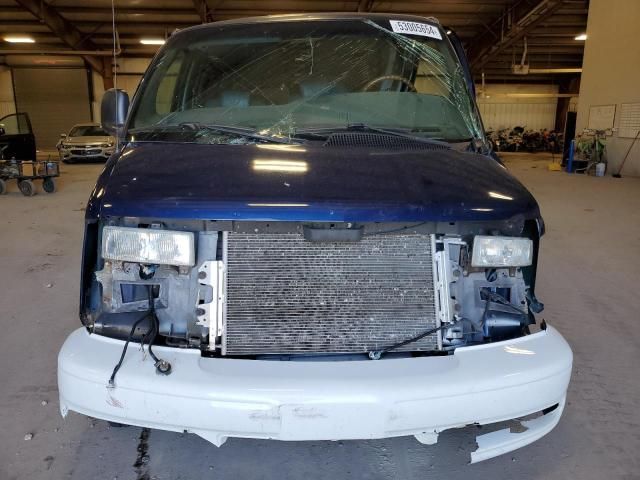 2002 Chevrolet Express G1500