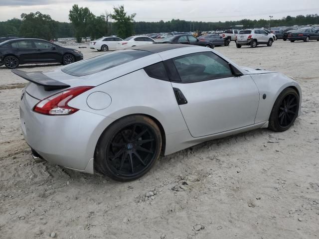 2012 Nissan 370Z Base