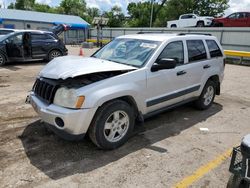Vehiculos salvage en venta de Copart Wichita, KS: 2005 Jeep Grand Cherokee Laredo
