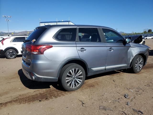 2019 Mitsubishi Outlander SE