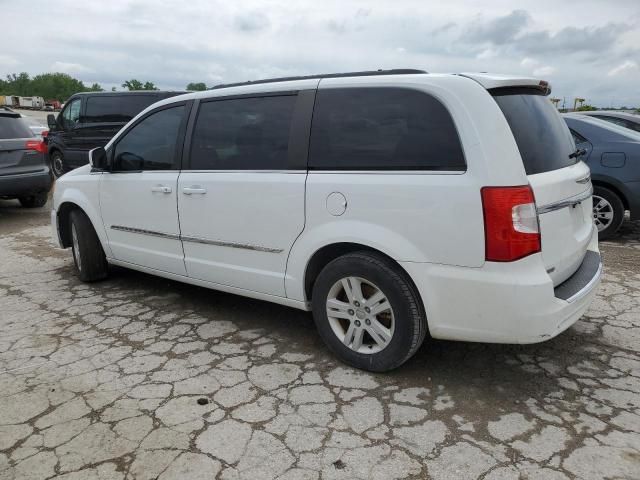 2016 Chrysler Town & Country Touring