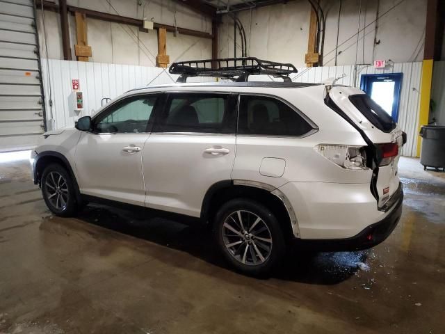 2019 Toyota Highlander SE