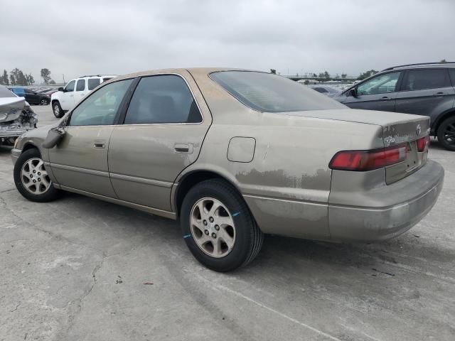 1999 Toyota Camry LE